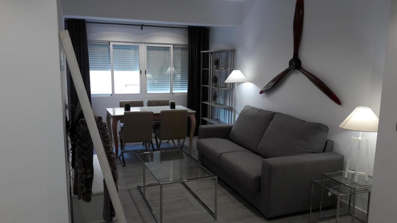 Guesting Velazquez Appartement Cádiz Buitenkant foto